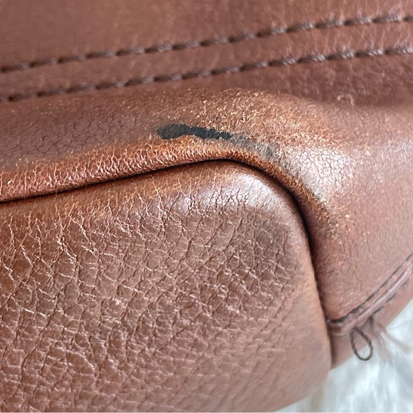 Vintage Coach Chelsea Pebbled North South Turn Lock Hobo Bag in Dark Brown - Picture 5 of 13